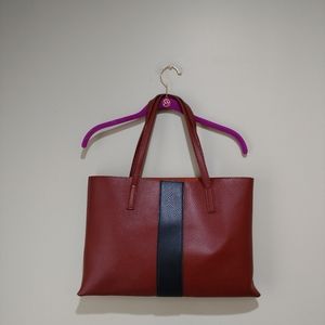 ❄️Vince Camuto tote bag